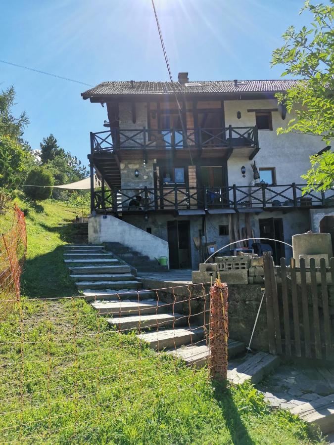 Chalet Alpine Apartment Sion Luaran gambar